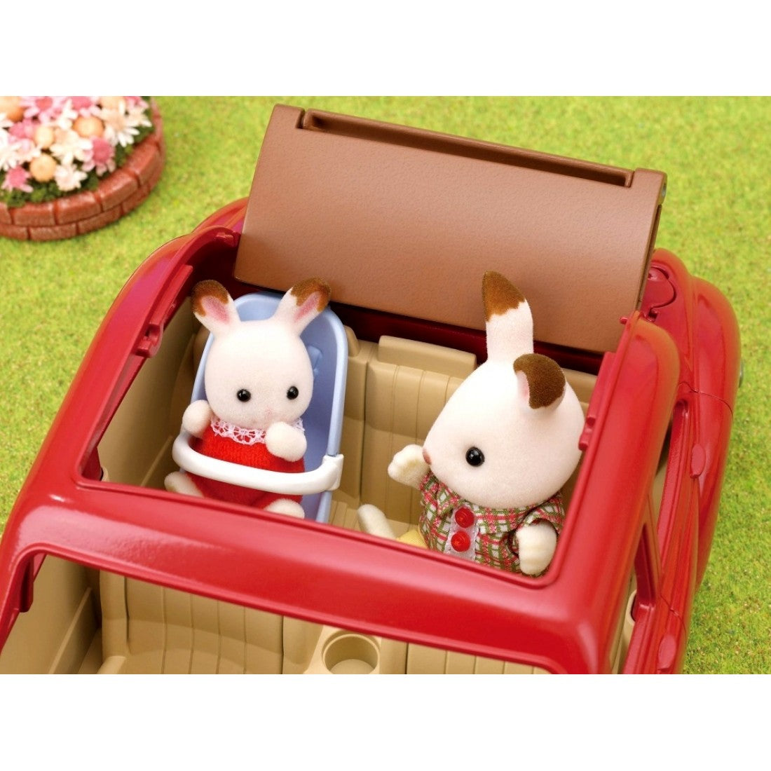 Sylvanian Families Family Cruising Car