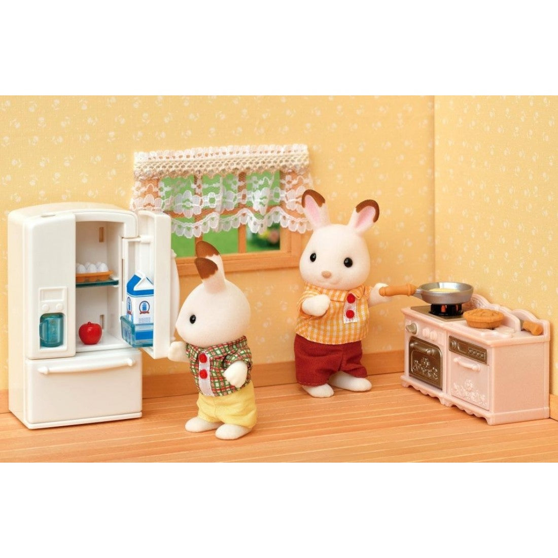 Sylvanian Families Playful Starter Furniture Set