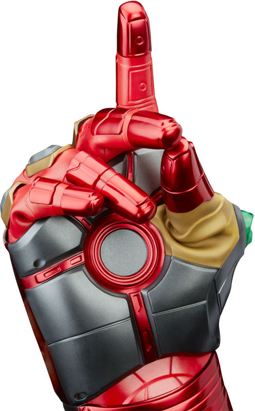 Avengers Legends Iron Man Nano Gauntlet